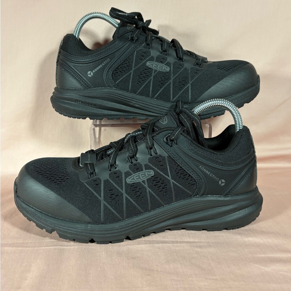 Keen NWOT Utility Women's Work Vista Energy (Carbon Toe) Sneakers Size 9.5 M